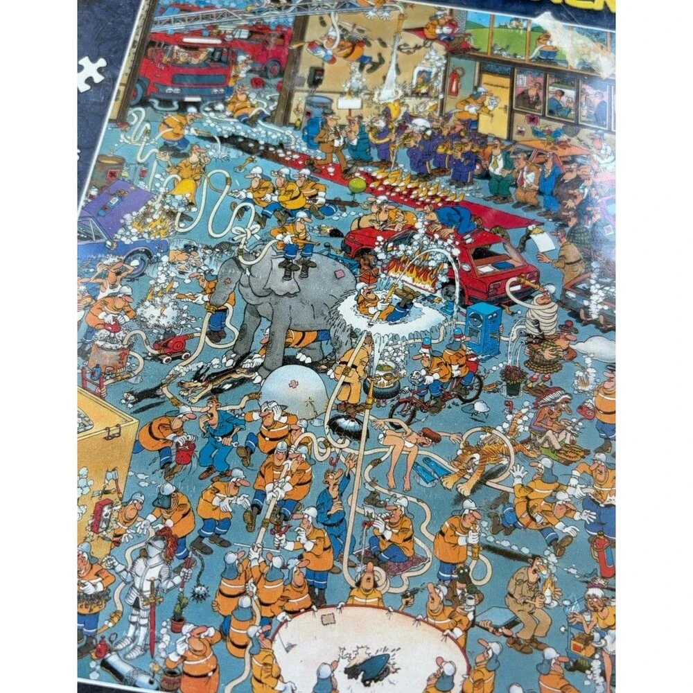 Jan Van Haasteren The Fire Station 550 Piece Puzzle Ceaco Cartoon Capers NEW